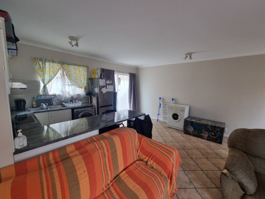 2 Bedroom Property for Sale in Parklands Western Cape